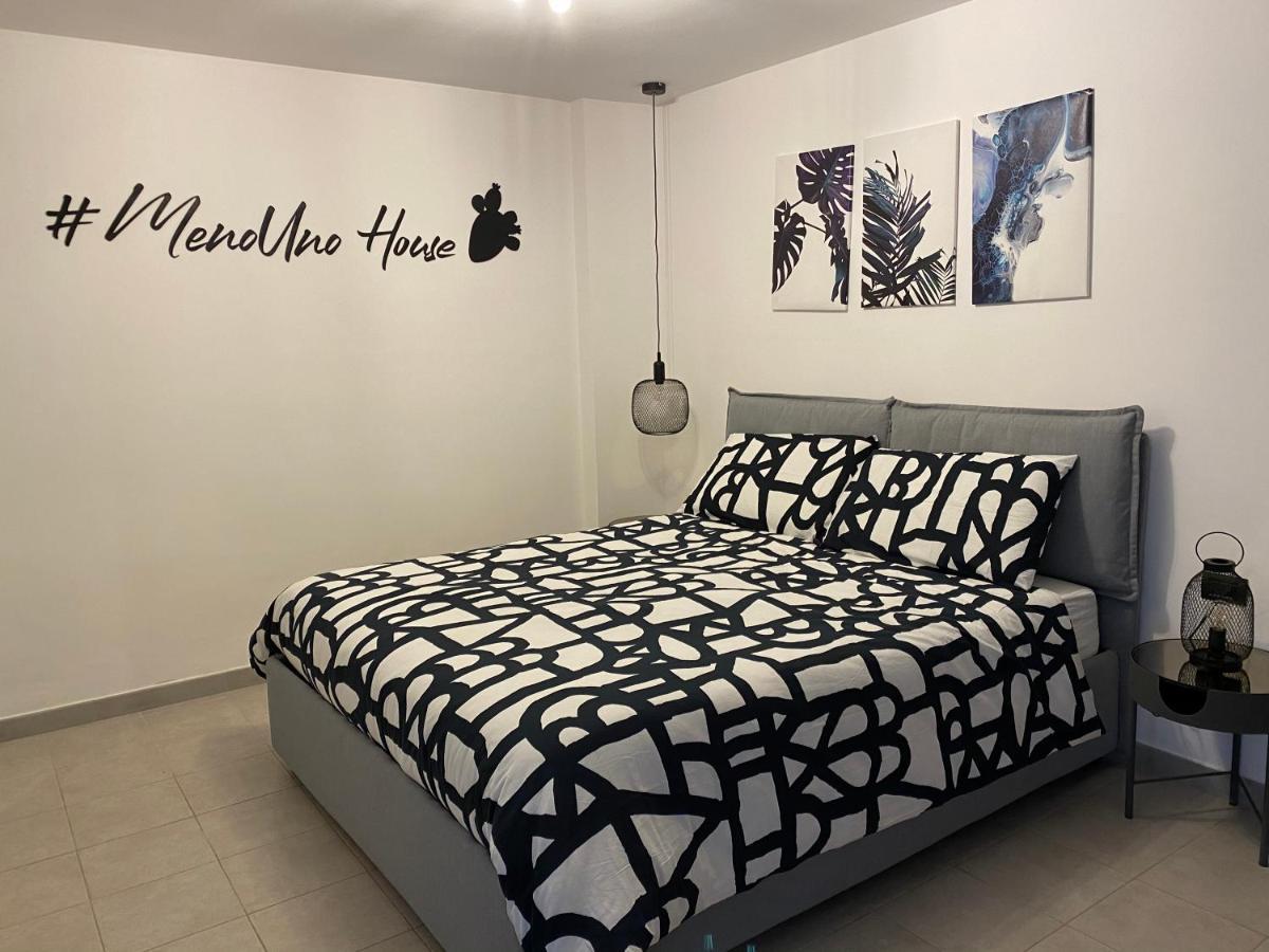 شقة Menouno House Crispiano المظهر الخارجي الصورة